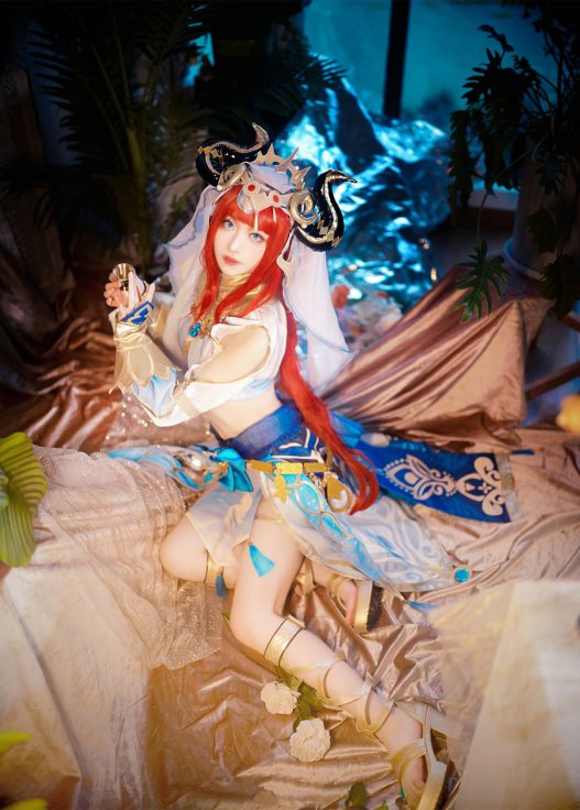 妮露cosplay《原神》