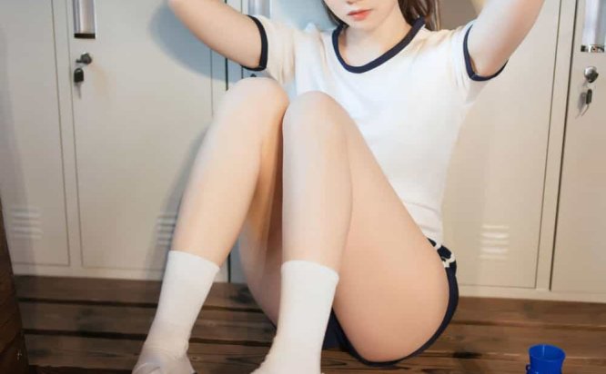 焖焖碳 体操服