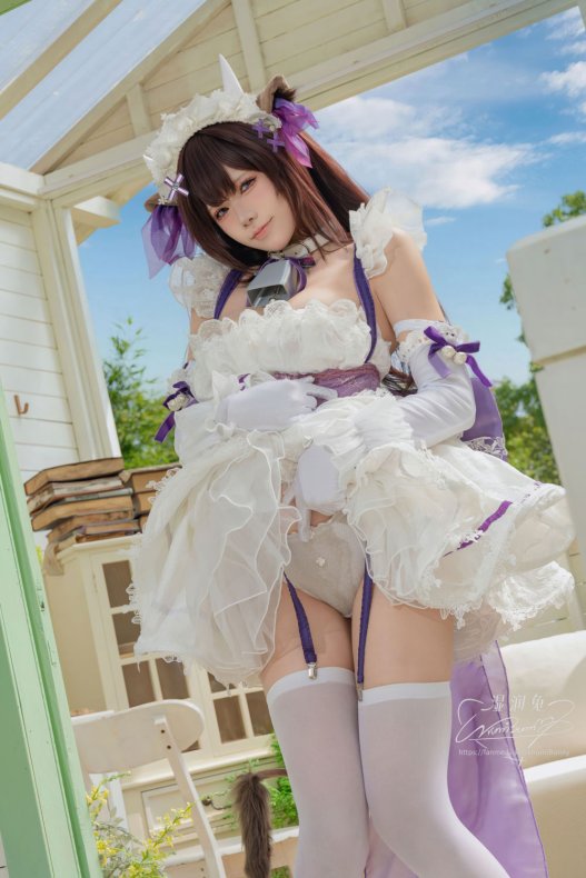咬一口兔娘(Yiko湿润兔) 2026年7月作品 碧蓝航线 樫野