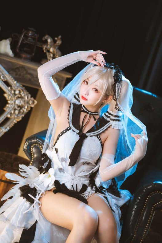宮本桜 可畏礼服